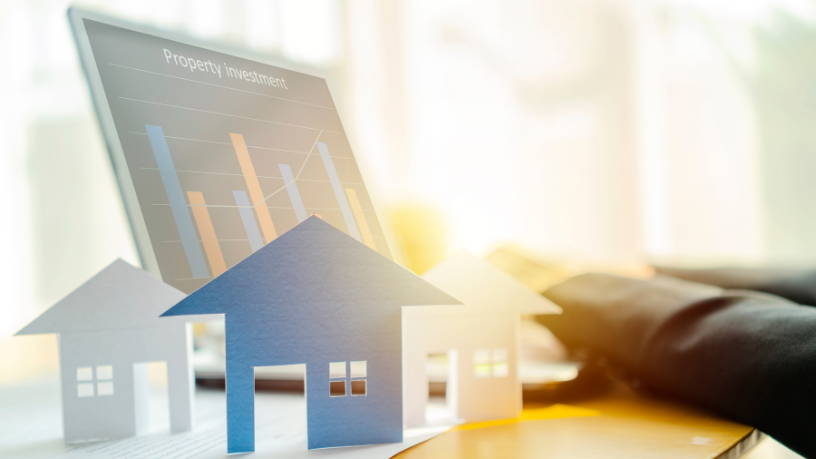 Investir em renda fixa oferece segurança, mas o imobiliário mantém valorização patrimonial, explica Pablo Said.