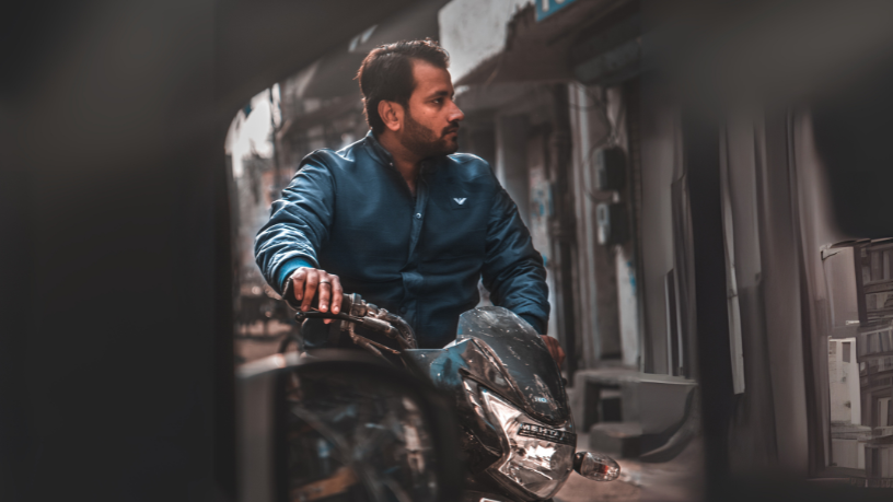 Teciomar Abila detalha a nova Honda Hornet 500 e seus diferenciais no mercado.
