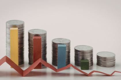 Victor Boris Santos Maciel explica como avaliar o custo de oportunidade para decidir onde investir com segurança.